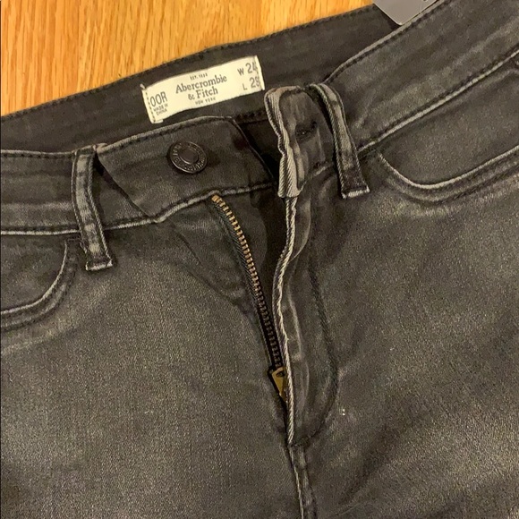 NWT Abercrombie Jeggings - Picture 3 of 3